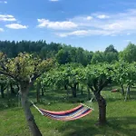 Czytelnia W Sadzie Prázdninový dům