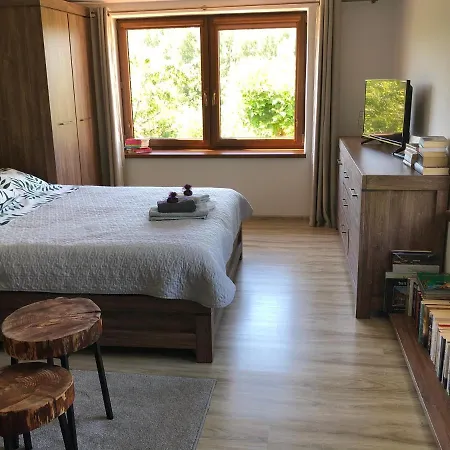 Czytelnia W Sadzie Holiday home Krzykawka