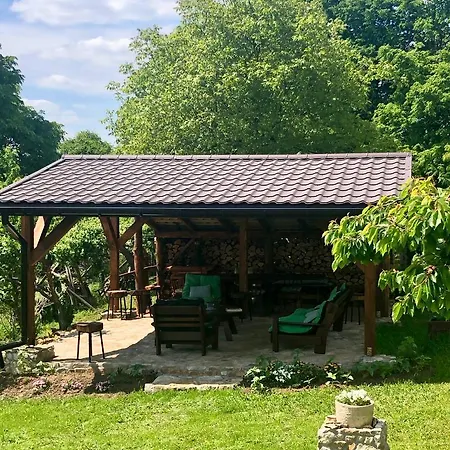 Ferienhaus Czytelnia W Sadzie Krzykawka